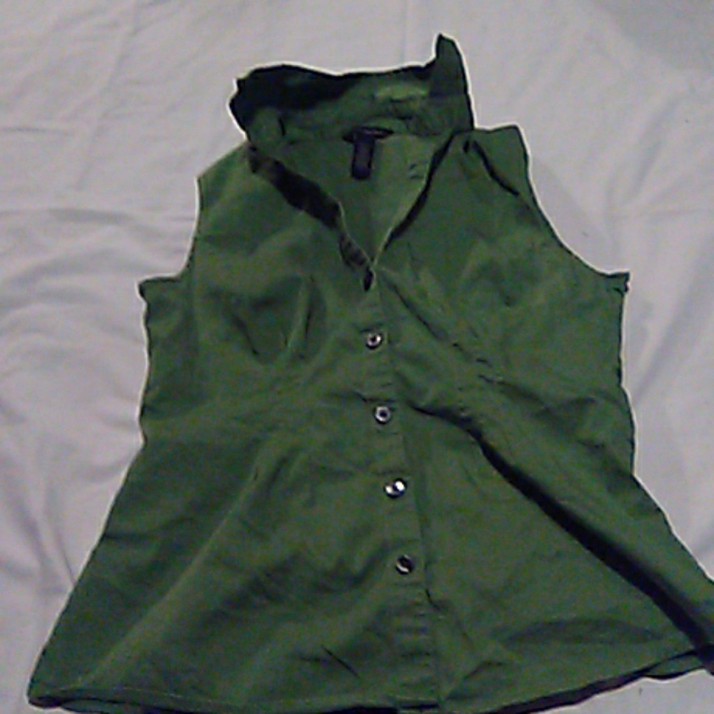 Banana republic olive button-up vest